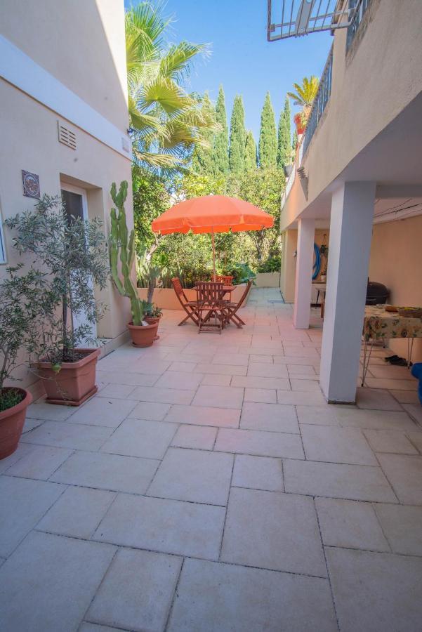 Central Villa Flatlet With Pool - Free Parking And Wifi Lija Exteriér fotografie