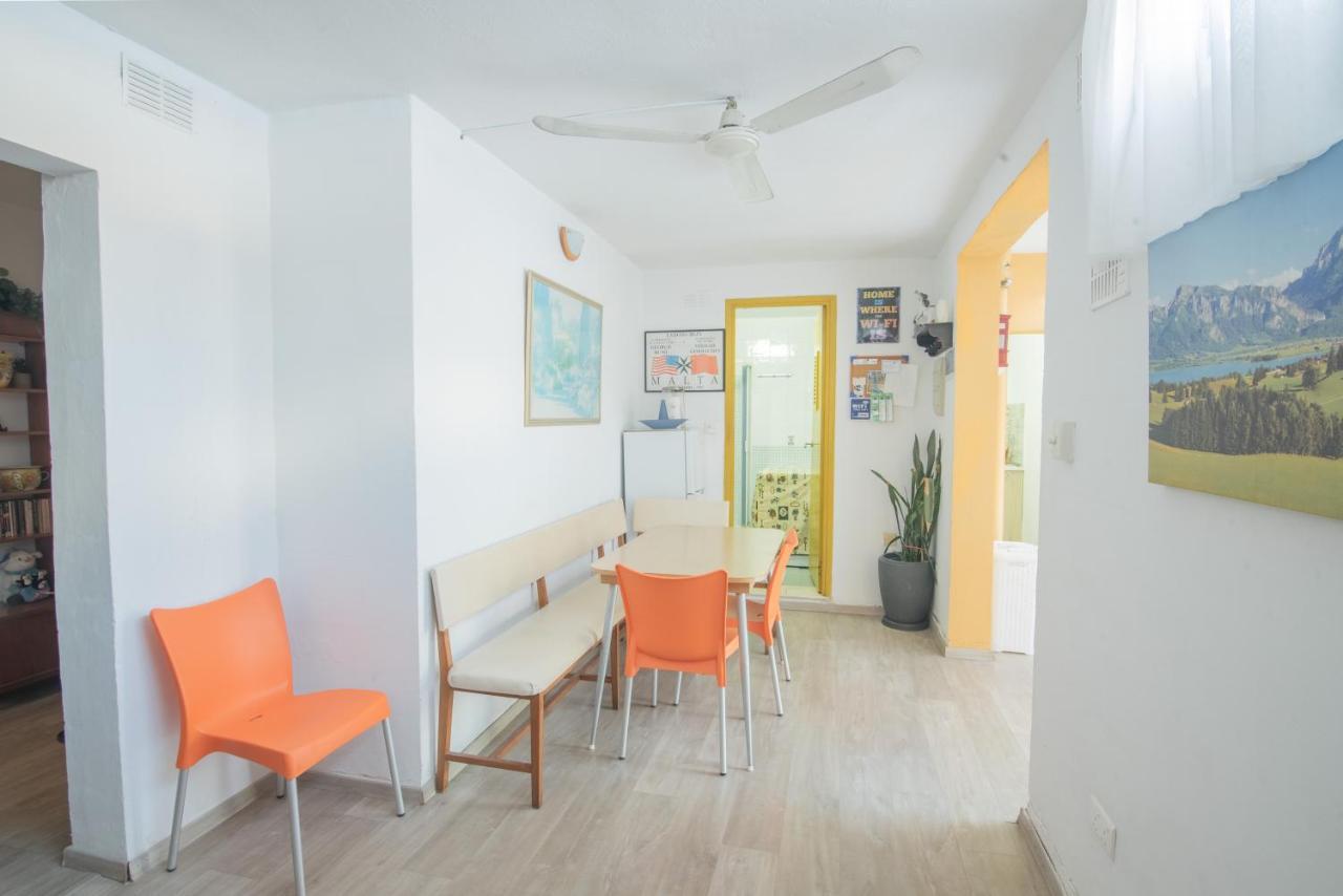 Central Villa Flatlet With Pool - Free Parking And Wifi Lija Exteriér fotografie